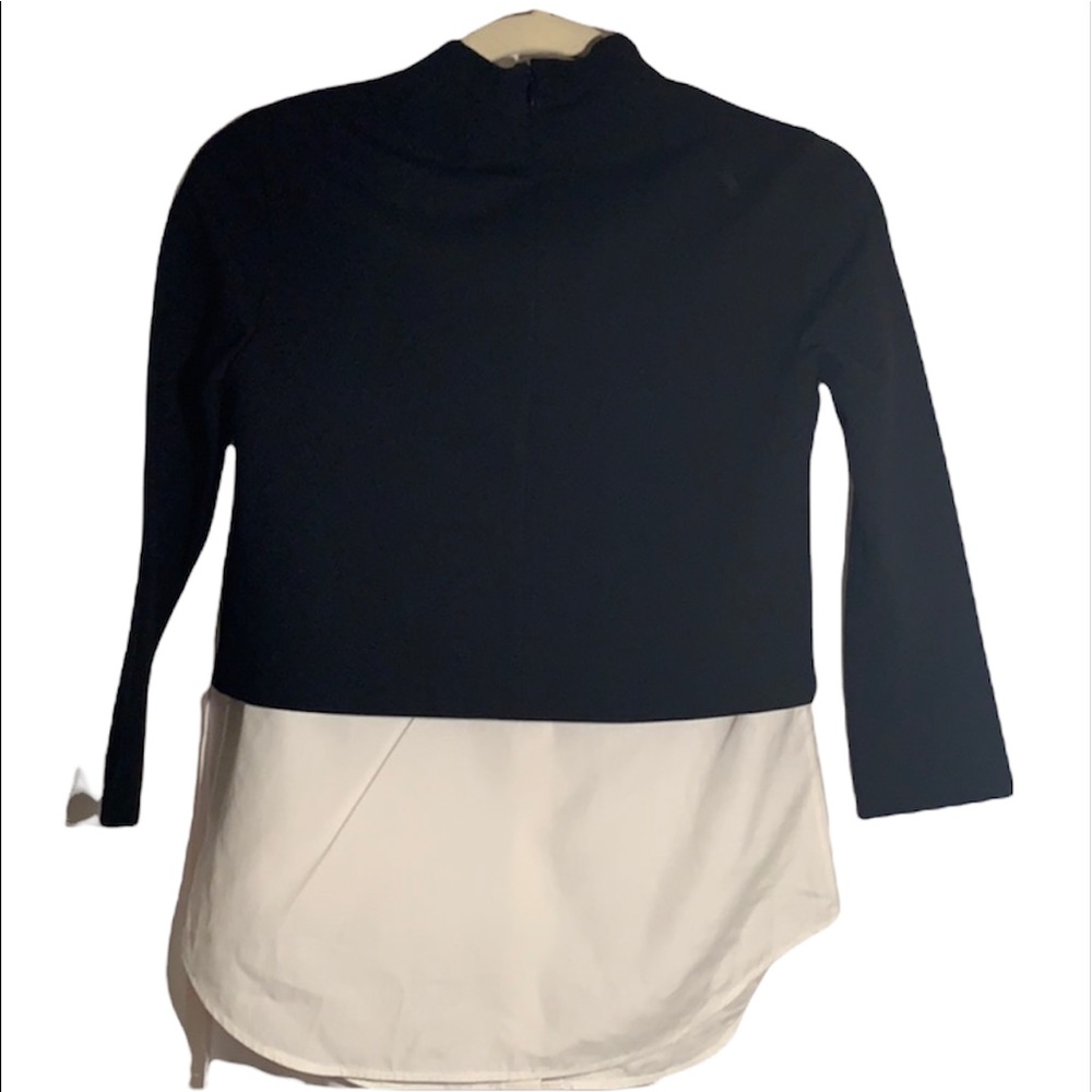 THEORY Black Top with white SHIRT HEM Size P